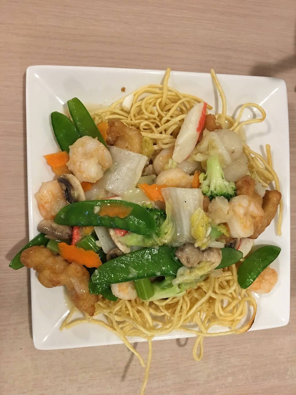 China Garden Restaurant | restaurant | 43430 CA-74 B, Hemet, CA 92544, USA | 9519275888 OR +1 951-927-5888