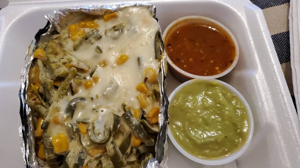 Los Carbones Food Truck | restaurant | Blvd. Gral. Juan Zertuche 885, Valle Dorado, 22890 Ensenada, B.C., Mexico | 016462444903 OR +52 646 244 4903