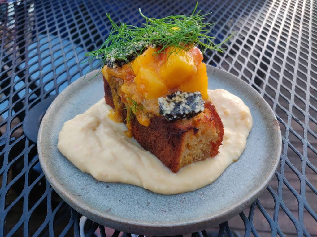 The Loft At Madrona | restaurant | 310 Main St #201, Eastsound, WA 98245, USA | 3603767173 OR +1 360-376-7173