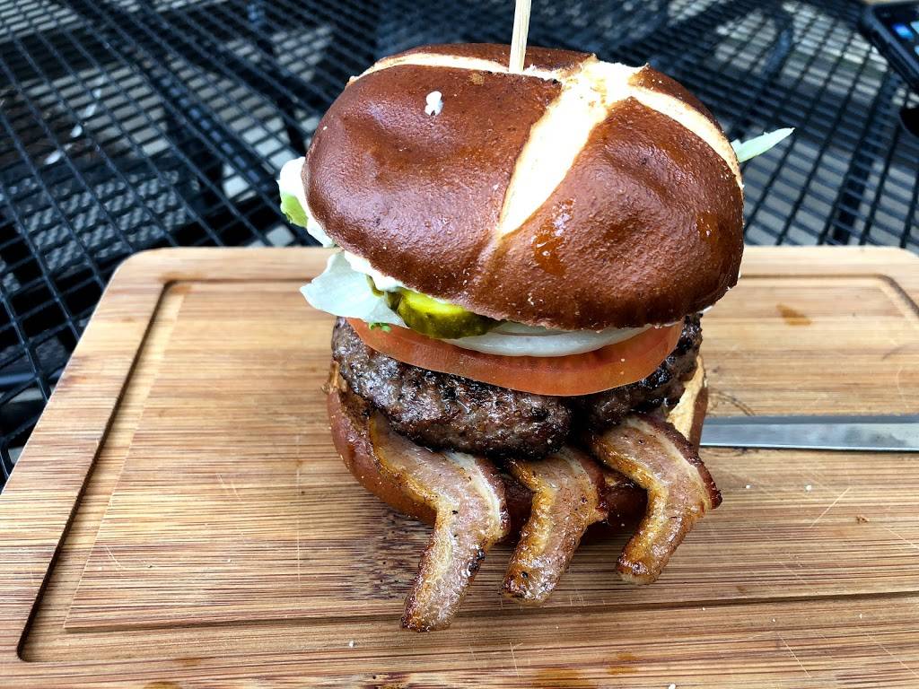 Butcher & The Burger | restaurant | 1021 W Armitage Ave, Chicago, IL 60614, USA | 7736973735 OR +1 773-697-3735