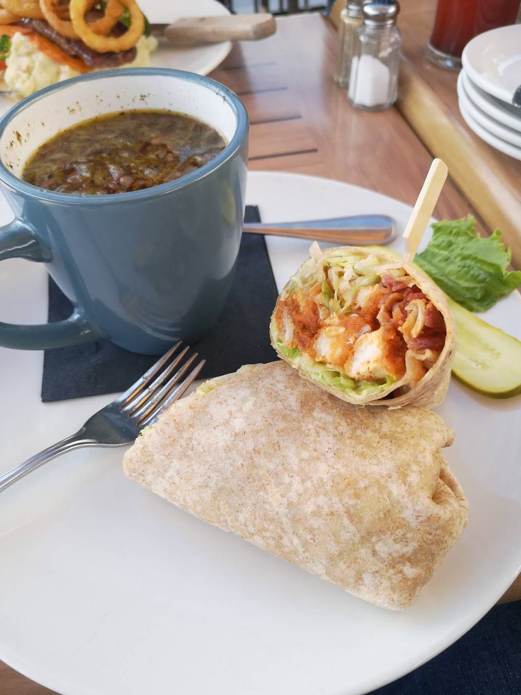 Sizzlin Restaurant | restaurant | 229 9th St E, Owen Sound, ON N4K 1N8, Canada | 2266626000 OR +1 226-662-6000