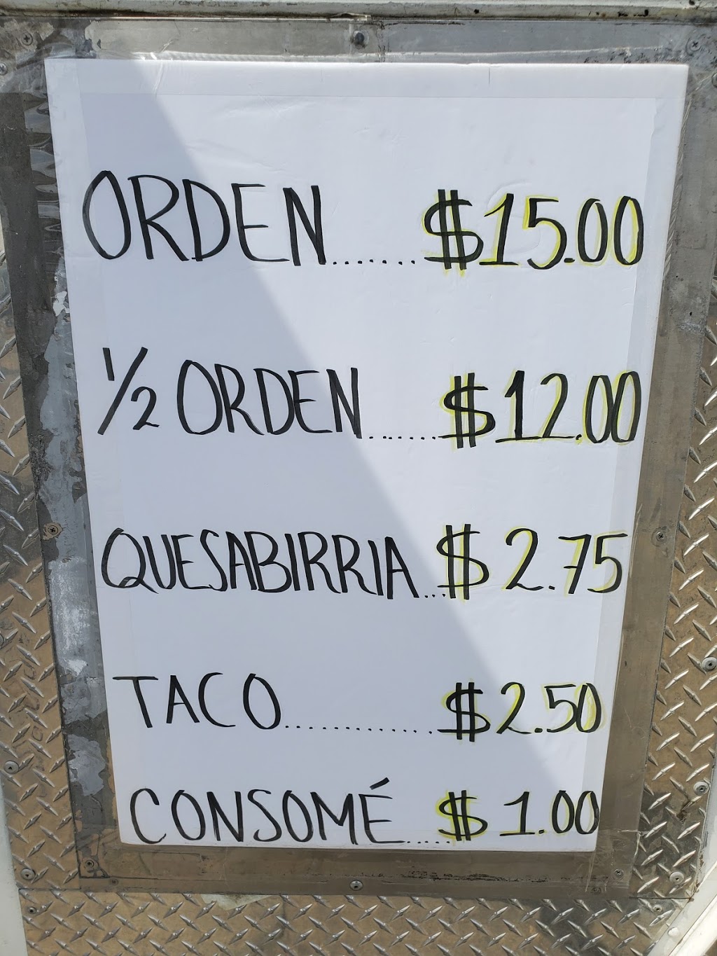 Birrieria Tijuana | restaurant | 276 S Leggett St, Porterville, CA 93257, USA | 5598538794 OR +1 559-853-8794