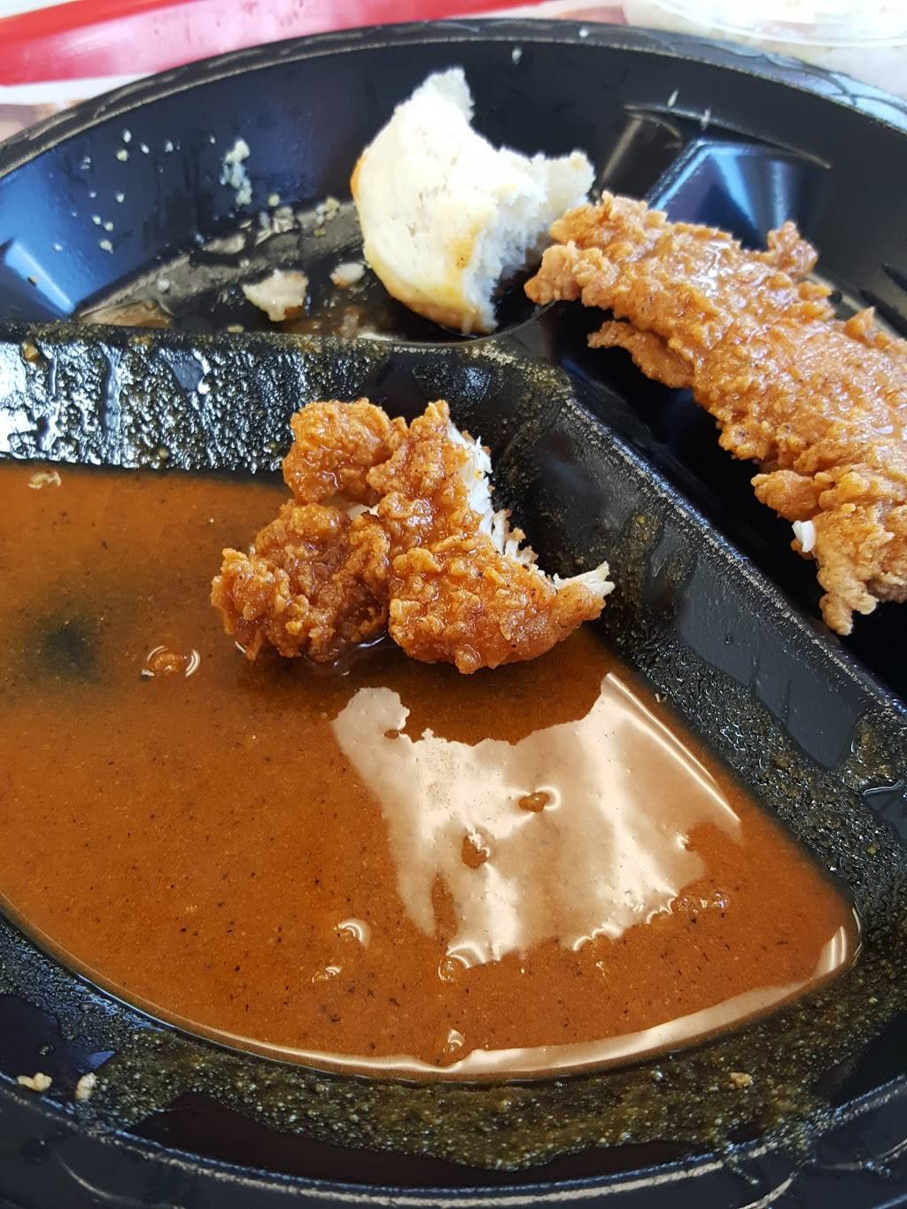 KFC | restaurant | 2301 East 14th St, Plano, TX 75074, USA | 9726330859 OR +1 972-633-0859