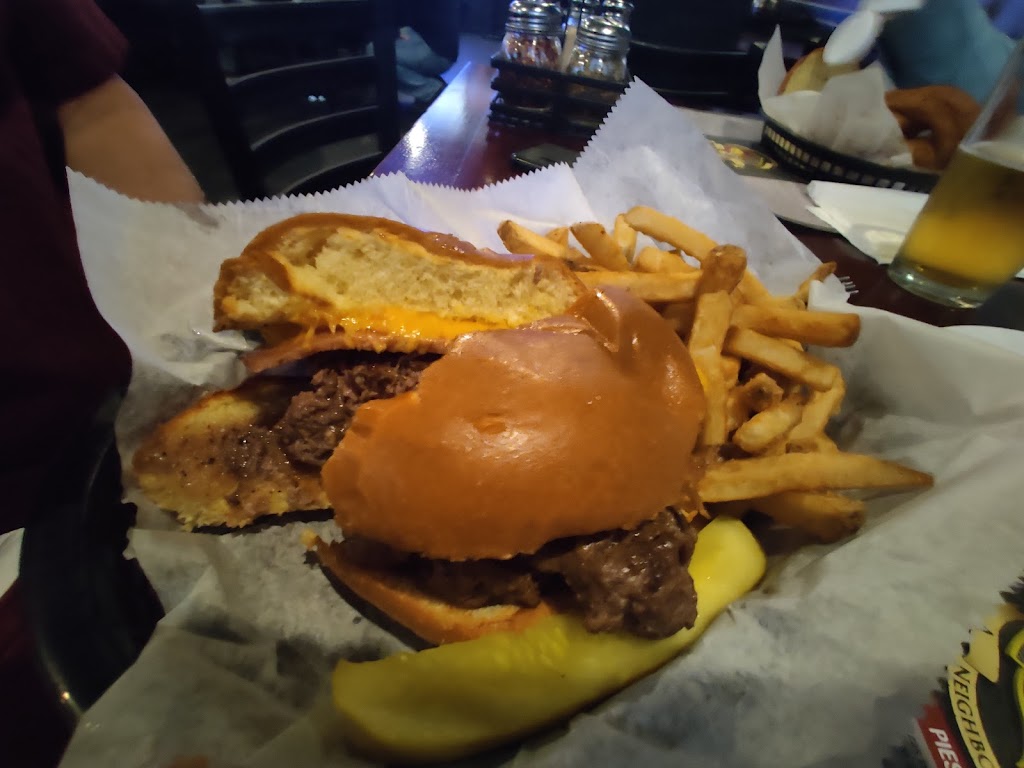 Pints and Pies Pub | restaurant | 2049 Northampton St, Easton, PA 18042, USA | 6104381456 OR +1 610-438-1456