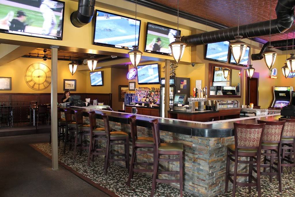 Corner Grill | restaurant | 101 W Mayne St, Blue Grass, IA 52726, USA | 5633819888 OR +1 563-381-9888