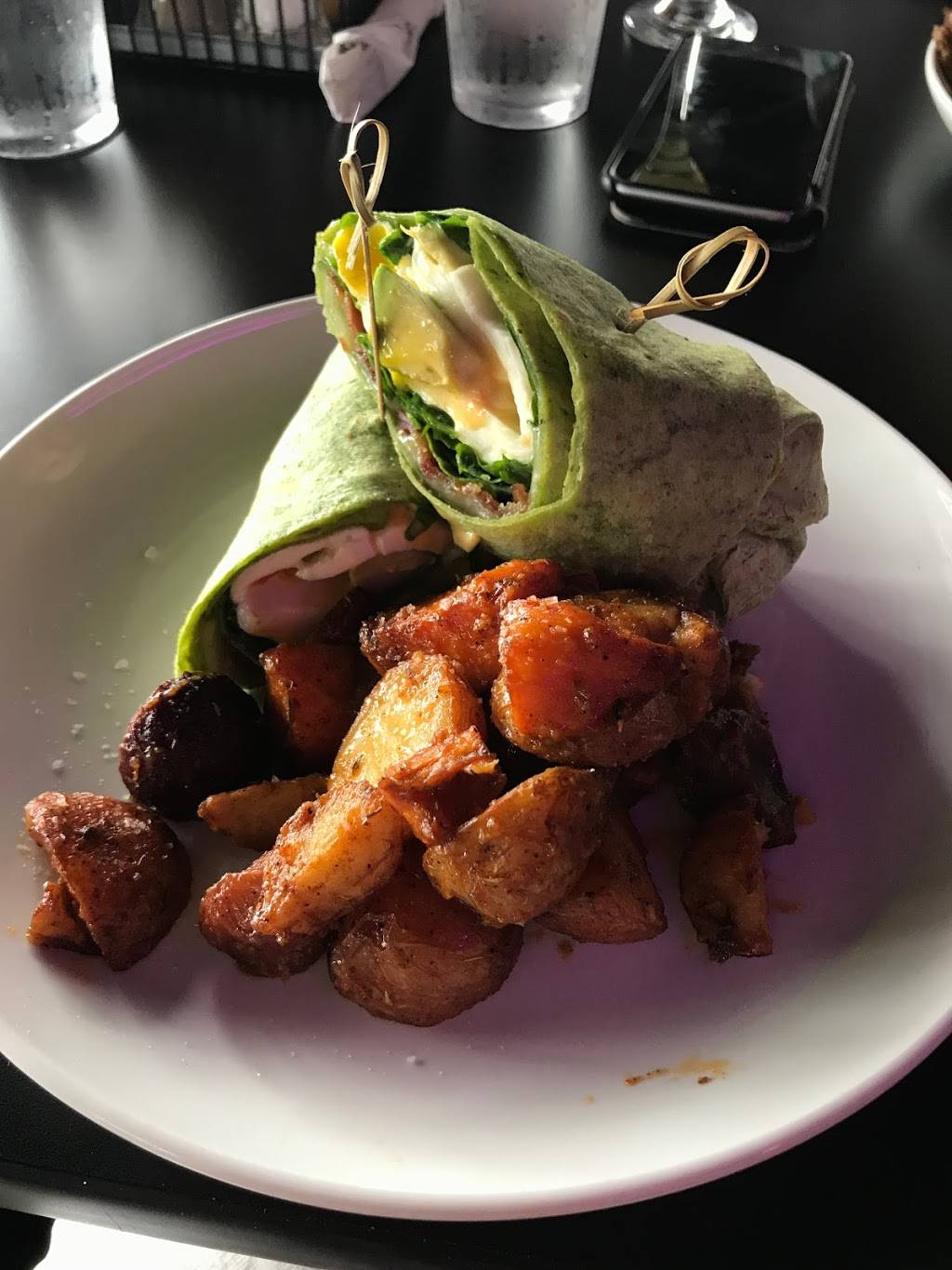 Railgarten | restaurant | 2166 Central Ave, Memphis, TN 38104, USA | 9015044342 OR +1 901-504-4342