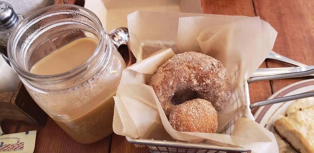 Sweet Virginias Kitchen | restaurant | 5131 N. Damen Ave, 5131 N Damen Ave, Chicago, IL 60625, USA | 7736543223 OR +1 773-654-3223