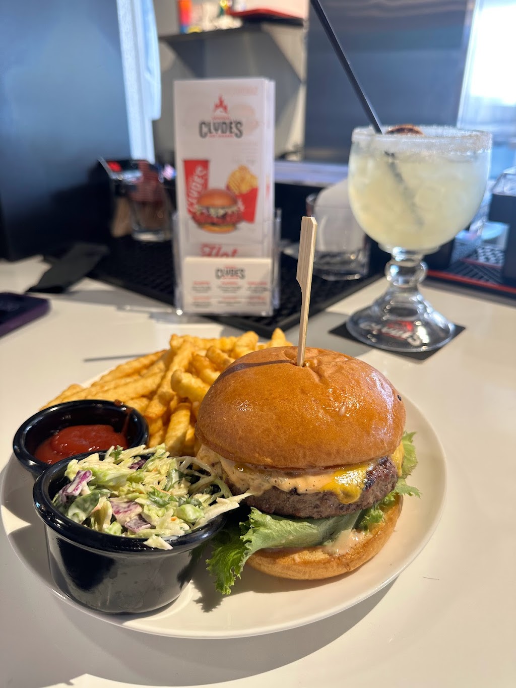 Original Clydes Hot Chicken | restaurant | 4861 School St, Yorba Linda, CA 92886, USA | 7144852243 OR +1 714-485-2243