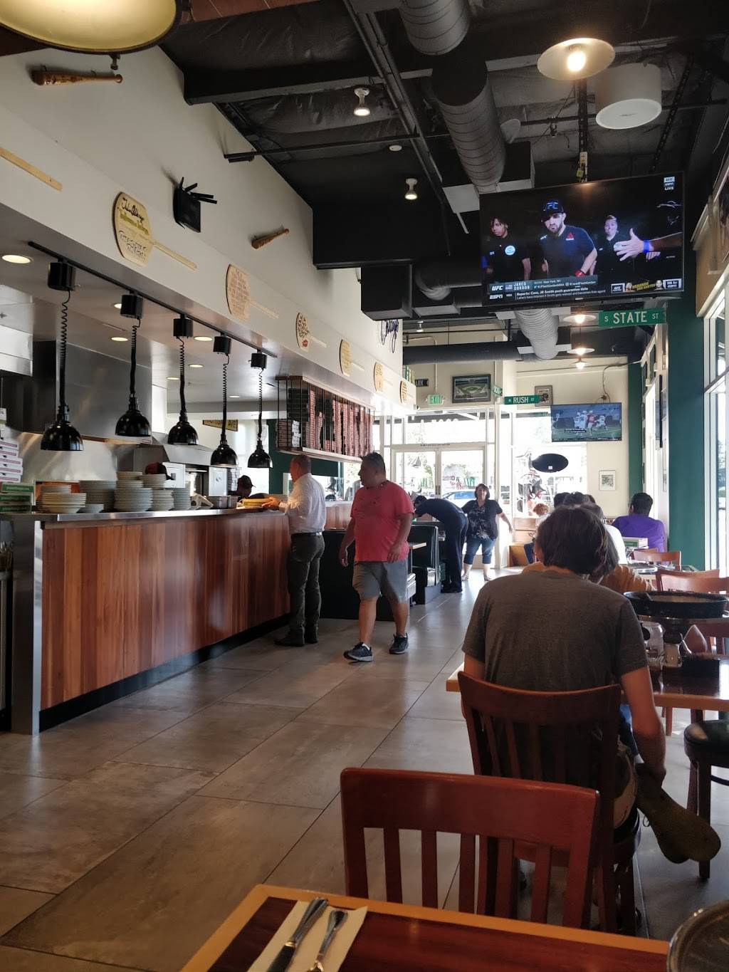 Pizza Chicago | restaurant | 2305 El Camino Real, Palo Alto, CA 94306, USA | 6504249400 OR +1 650-424-9400