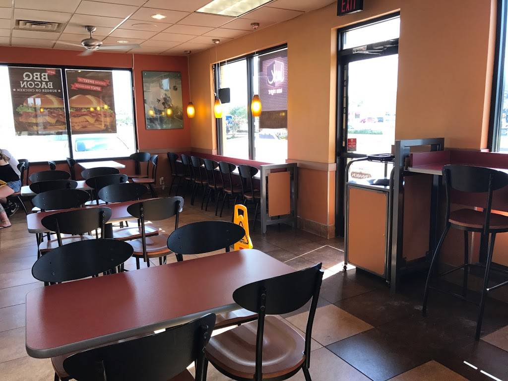 Jack in the Box | restaurant | 2420 Bay Area Blvd, Houston, TX 77058, USA | 2812868107 OR +1 281-286-8107