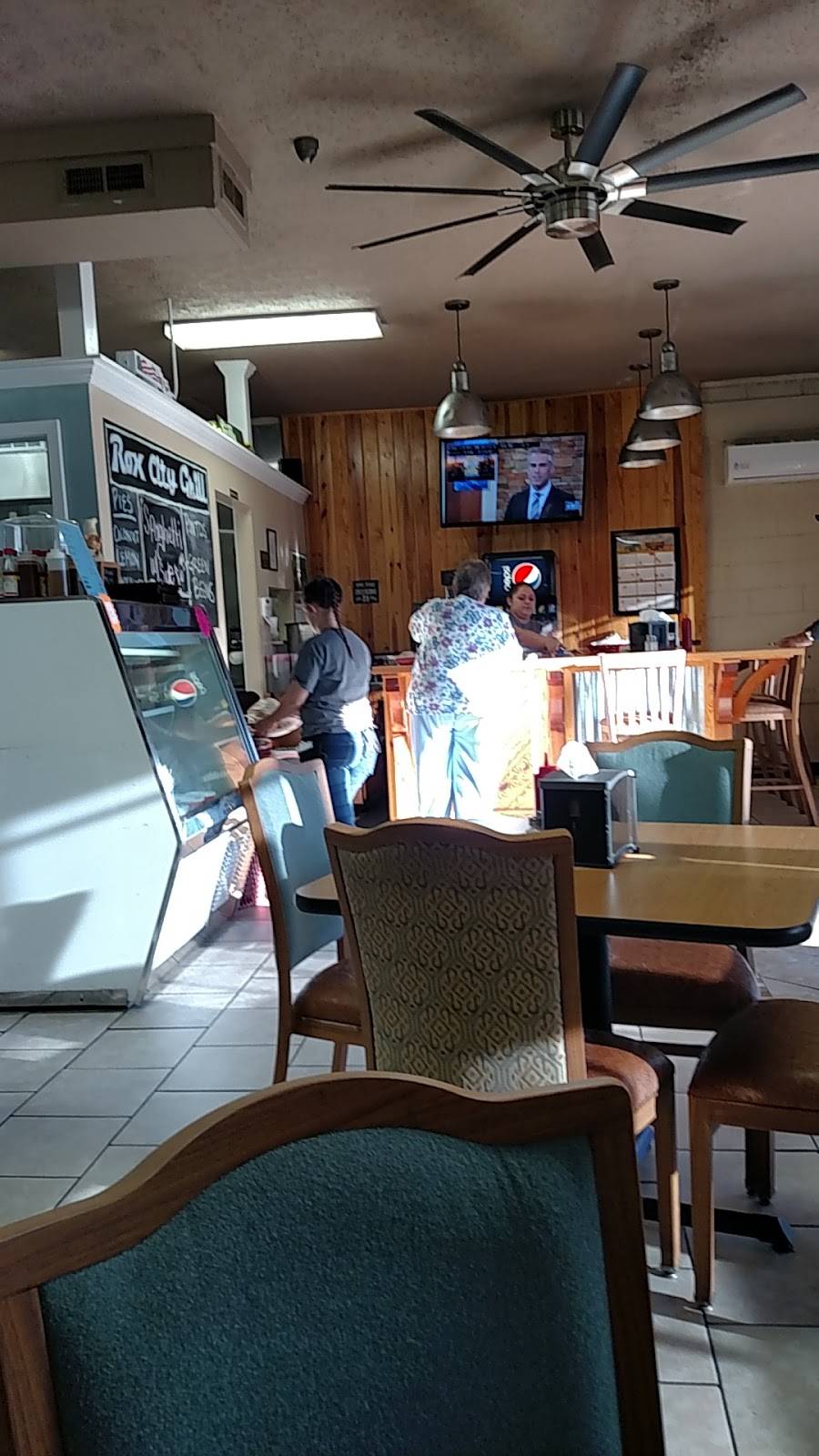 Rox City Grill | restaurant | 25c Old Durham Rd, Roxboro, NC 27573, USA | 3365990500 OR +1 336-599-0500