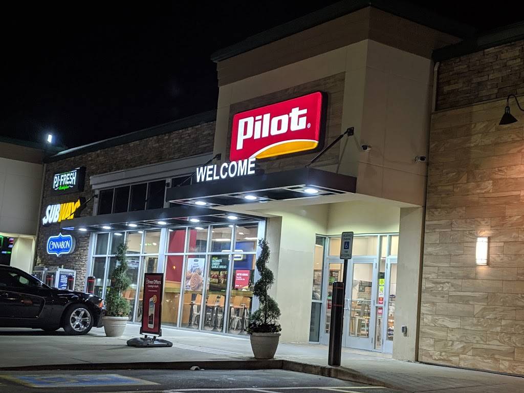 Pilot Travel Center | restaurant | 921 Murfreesboro Rd, Lebanon, TN 37090, USA | 6154538866 OR +1 615-453-8866