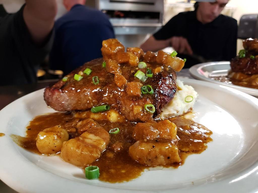 Blackwater Grill & Bar | restaurant | 6301 Riverside Dr, Yankeetown, FL 34498, USA | 3524415002 OR +1 352-441-5002