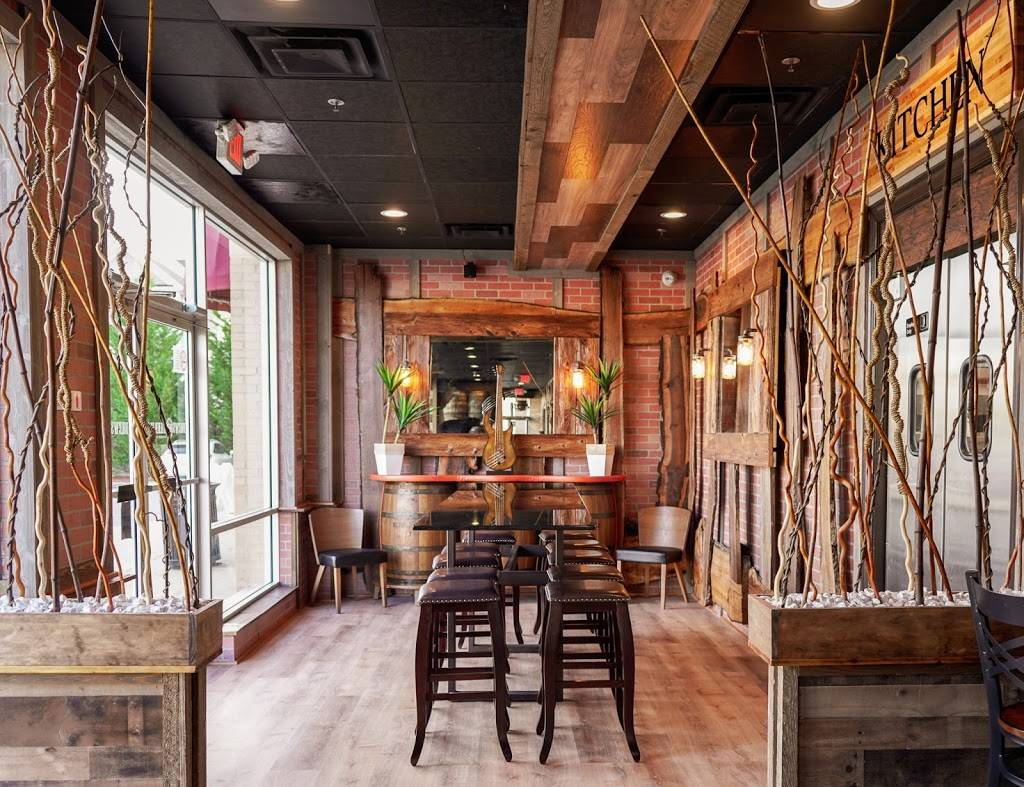 Brews & Barrels | restaurant | 625 Center Point Way, Gaithersburg, MD 20878, USA | 2409127736 OR +1 240-912-7736