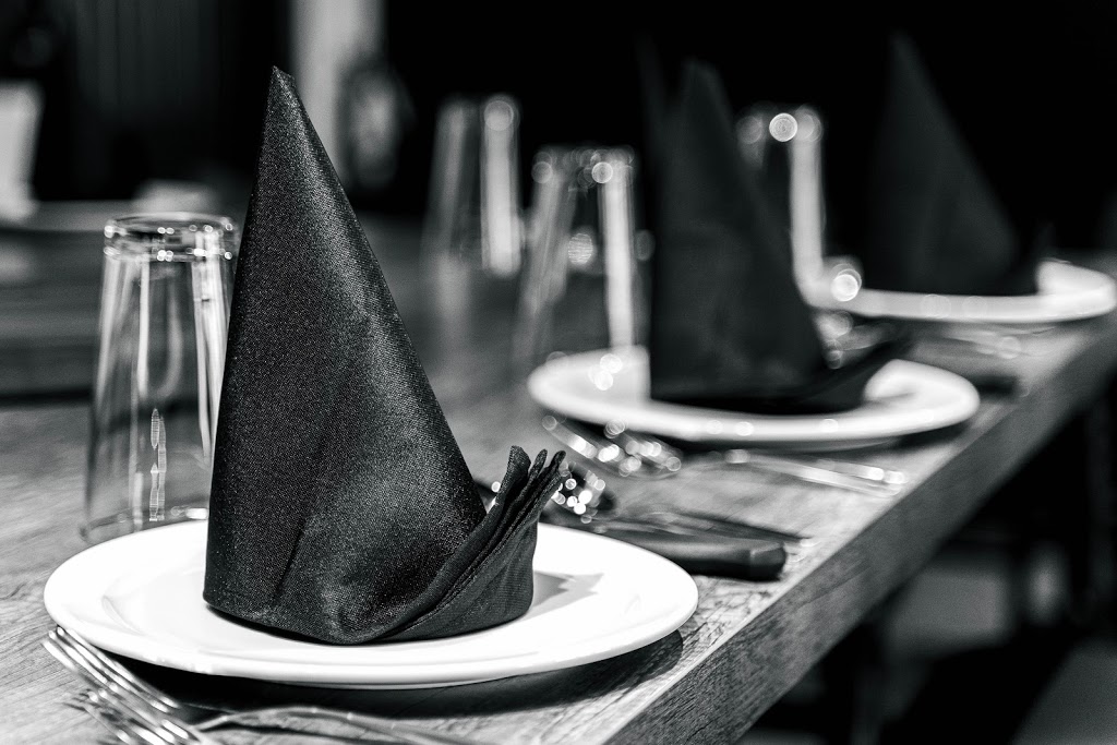 Mersims | Bosnian + American Restaurant | restaurant | 126 E Ridgeway Ave Suite A, Waterloo, IA 50702, USA | 3198833055 OR +1 319-883-3055