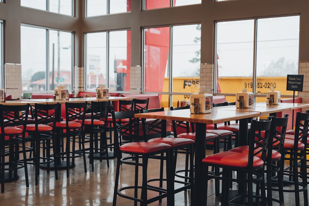 Hwy 55 Burgers, Shakes & Fries | restaurant | 1507 N Jackson St, Tullahoma, TN 37388, USA | 9315637613 OR +1 931-563-7613