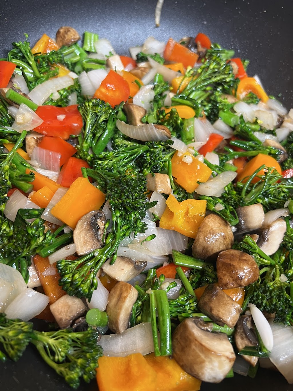 Yim curry | restaurant | 1521 US-6, Ottawa, IL 61350, USA | 8153261302 OR +1 815-326-1302