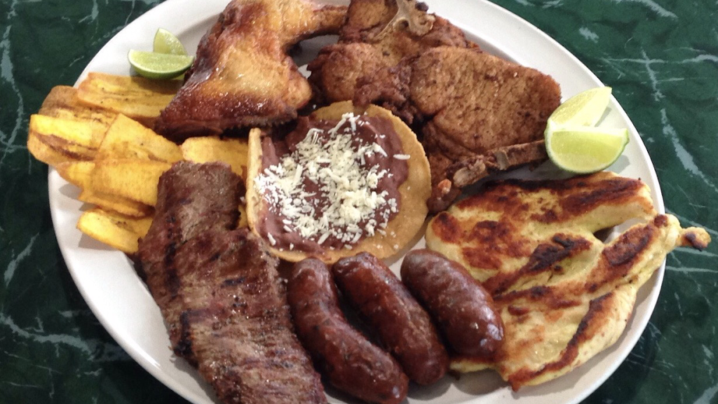 El Sazon Catracho | restaurant | 3015 White Horse Rd, Greenville, SC 29611, USA | 8645685422 OR +1 864-568-5422