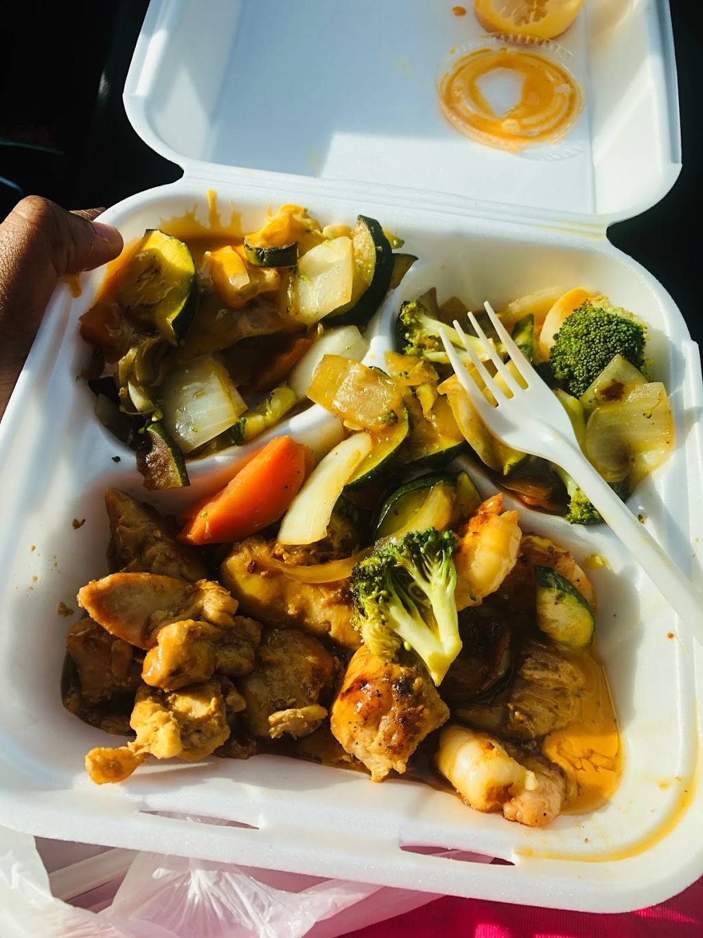 Bang Bang Hibachi Grill & Sushi | restaurant | 3720 Dickerson Pike, Nashville, TN 37207, USA | 6155787777 OR +1 615-578-7777