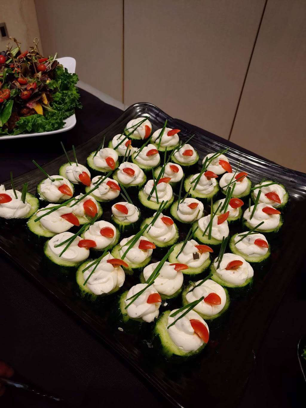 High Tower Deli | restaurant | 2929 Allen Pkwy, Houston, TX 77019, USA | 7139427015 OR +1 713-942-7015