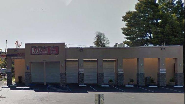 JJ Fish and Chicken | restaurant | 6001 MacArthur Blvd, Oakland, CA 94605, USA | 5105531212 OR +1 510-553-1212