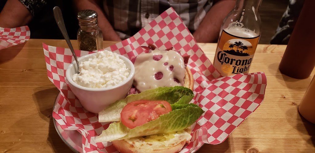 Lake City Dining | restaurant | 319 Nezperce Ave, Winchester, ID 83555, USA | 2089246858 OR +1 208-924-6858