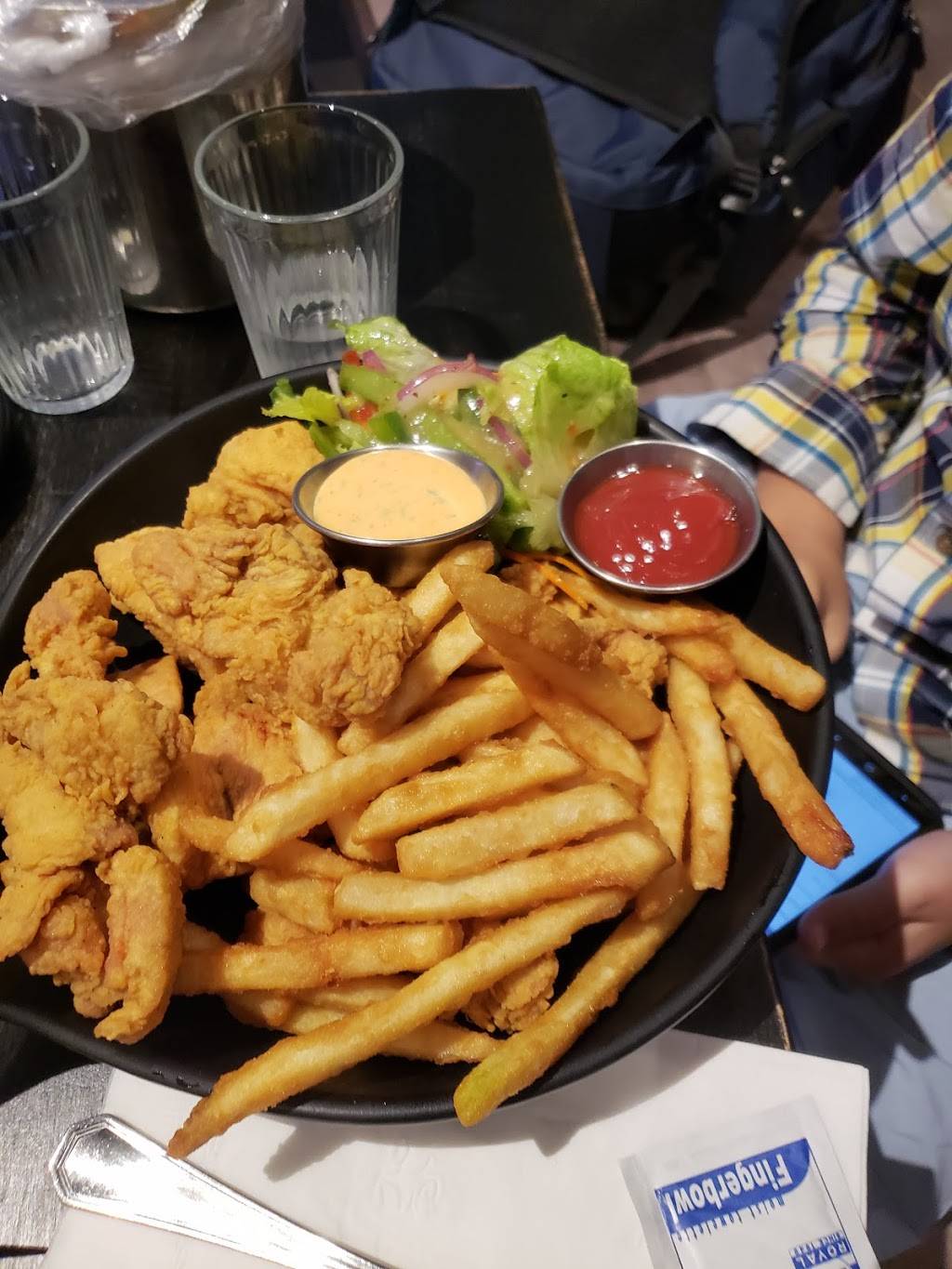 Pelicana Chicken | meal delivery | 22-54 31st St, Queens, NY 11105, USA | 7185450110 OR +1 718-545-0110