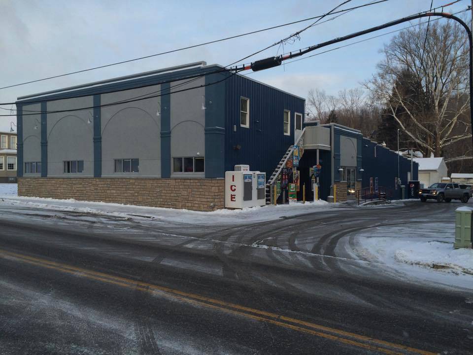 BK Beverage | restaurant | 42 W Main St, Salineville, OH 43945, USA | 3306790212 OR +1 330-679-0212