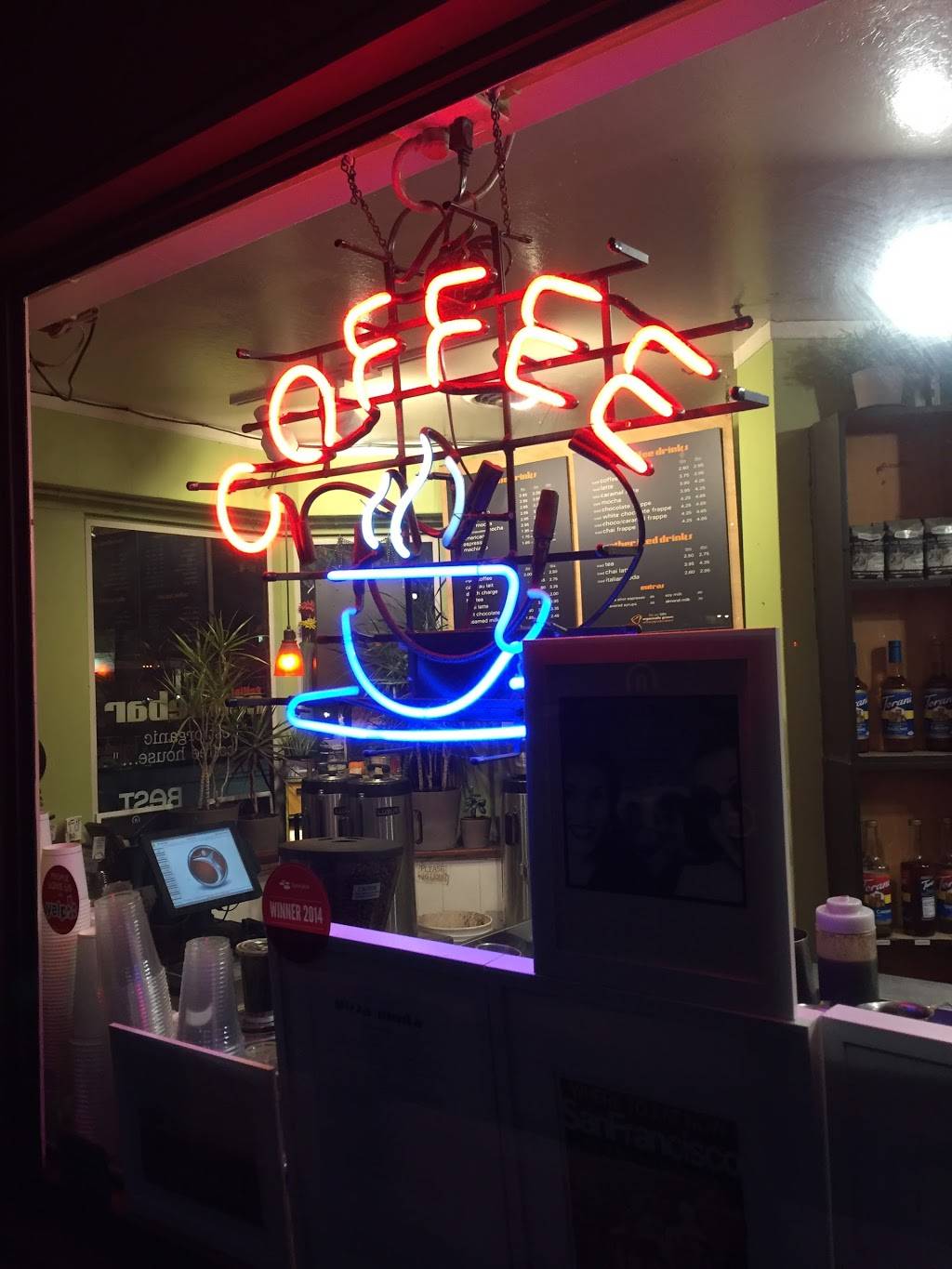 Fellini | restaurant | 1401 University Ave, Berkeley, CA 94702, USA | 5108415200 OR +1 510-841-5200