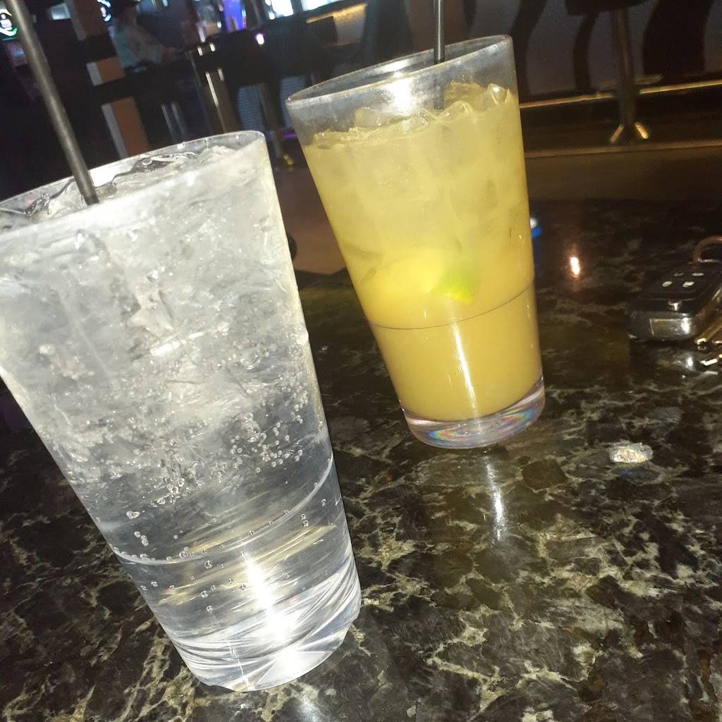 Ambassador Restaurant & Lounge | restaurant | 4744 NE Sandy Blvd, Portland, OR 97213, USA | 5032800330 OR +1 503-280-0330