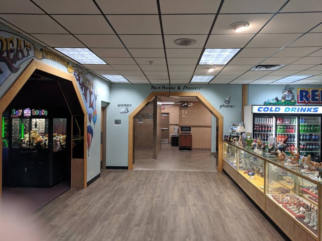 Plaza Restaurant | restaurant | 6406 Emlenton Clintonville Rd, Emlenton, PA 16373, USA | 7248679171 OR +1 724-867-9171