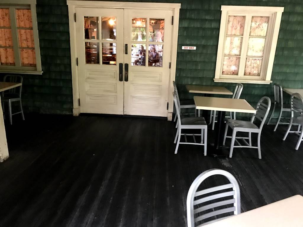 Dino-Bite Snacks | meal takeaway | Kissimmee, FL 34747, USA | 4078242222 OR +1 407-824-2222