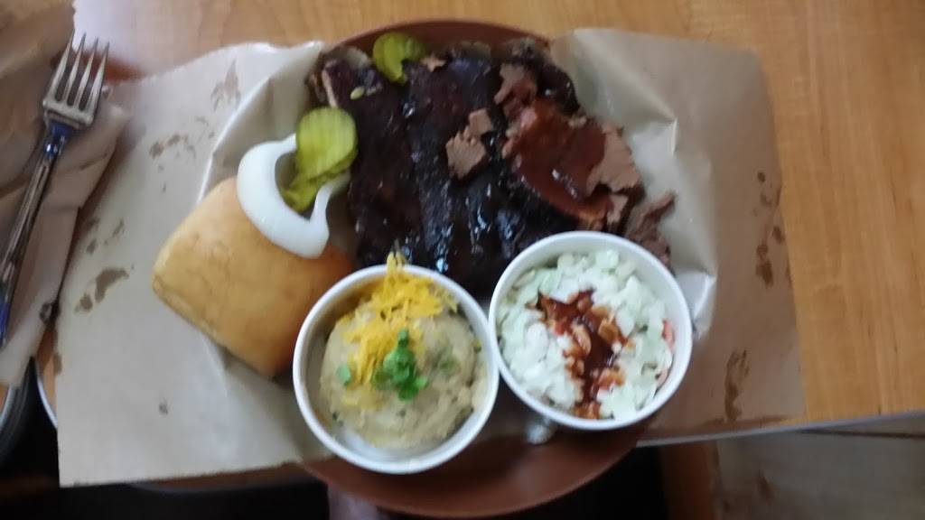Dickeys Barbecue Pit | restaurant | 1524 N Vasco Rd, Livermore, CA 94551, USA | 9256064200 OR +1 925-606-4200