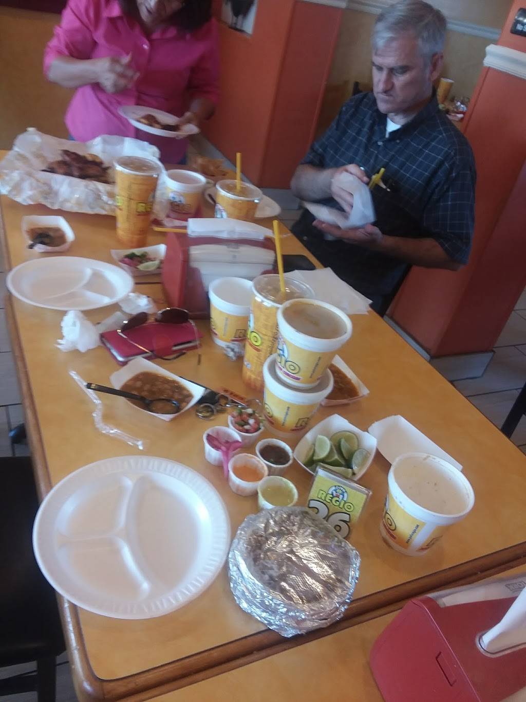 Pollo Regio | restaurant | 2430 14th St, Plano, TX 75074, USA | 9723121200 OR +1 972-312-1200