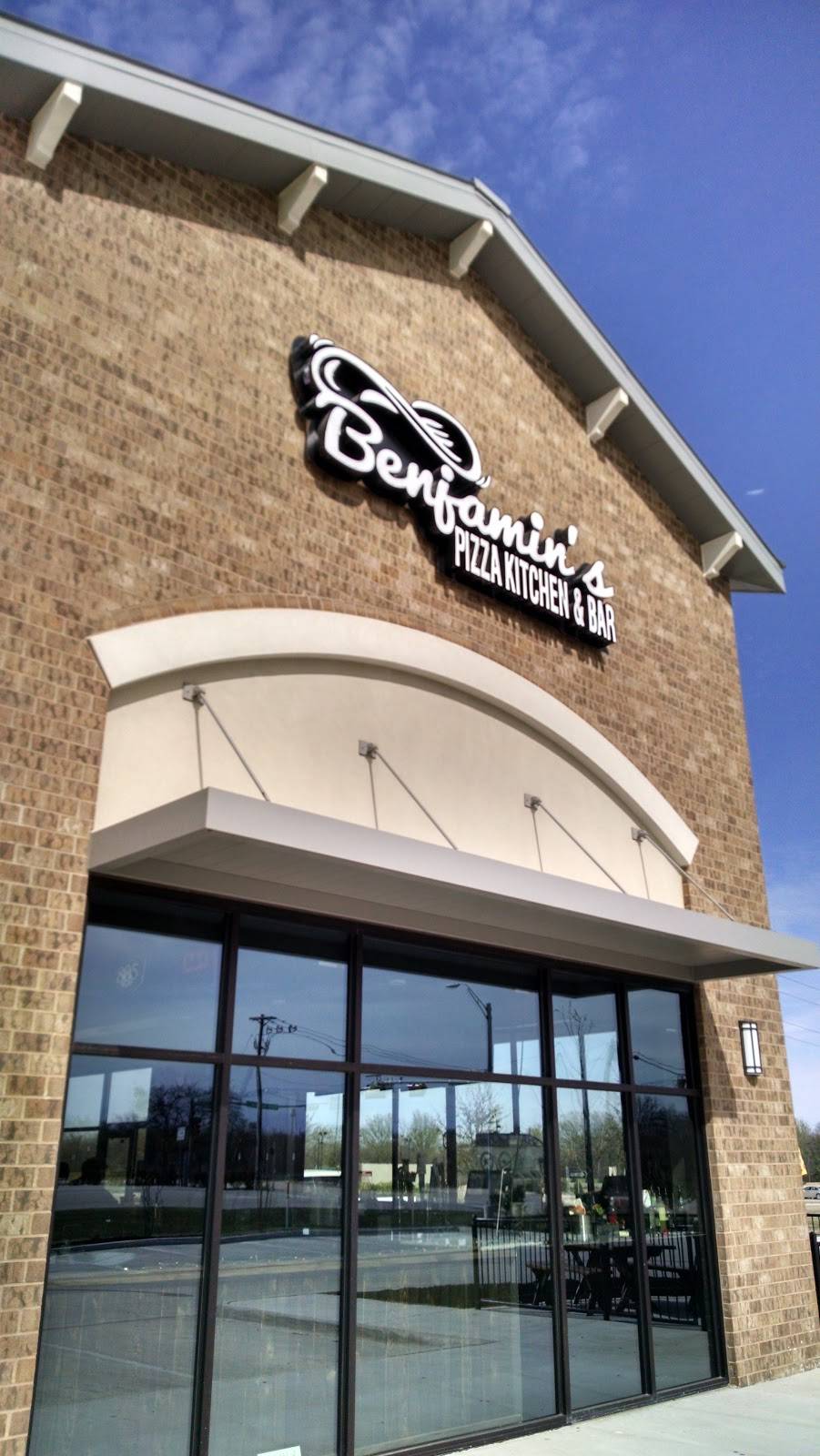 Benjamins Pizza Kitchen & Bar | restaurant | 295 West Byron Nelson Boulevard #200, Roanoke, TX 76262, USA | 6822377707 OR +1 682-237-7707