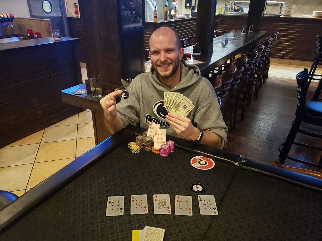 Woodtop Tavern | restaurant | 8412 Preston Rd, Plano, TX 75024, USA | 2147637181 OR +1 214-763-7181