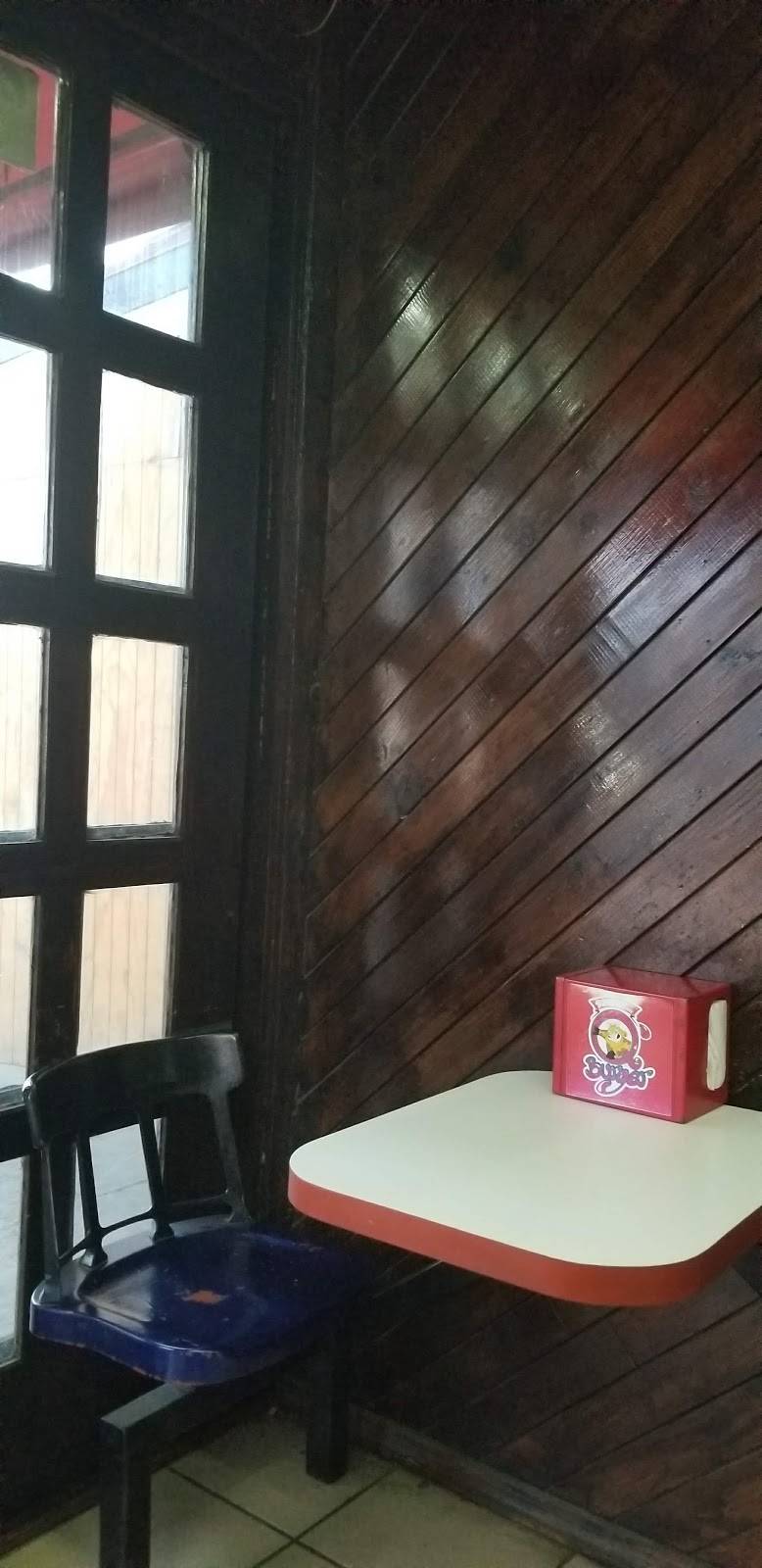 Q Burger | restaurant | Av. Ruiz 1373-3, Zona Centro, 22800 Ensenada, B.C., Mexico | 016461556238 OR +52 646 155 6238