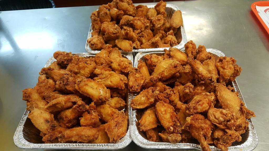 Chicken Shack Grosse Pointe | meal takeaway | 19795 Mack Ave, Grosse Pointe, MI 48236, USA | 3138866060 OR +1 313-886-6060