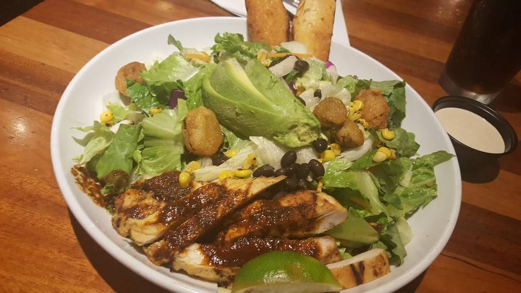 Red Robin Gourmet Burgers and Brews | restaurant | 12007 Harbor Blvd, Garden Grove, CA 92840, USA | 7149714775 OR +1 714-971-4775