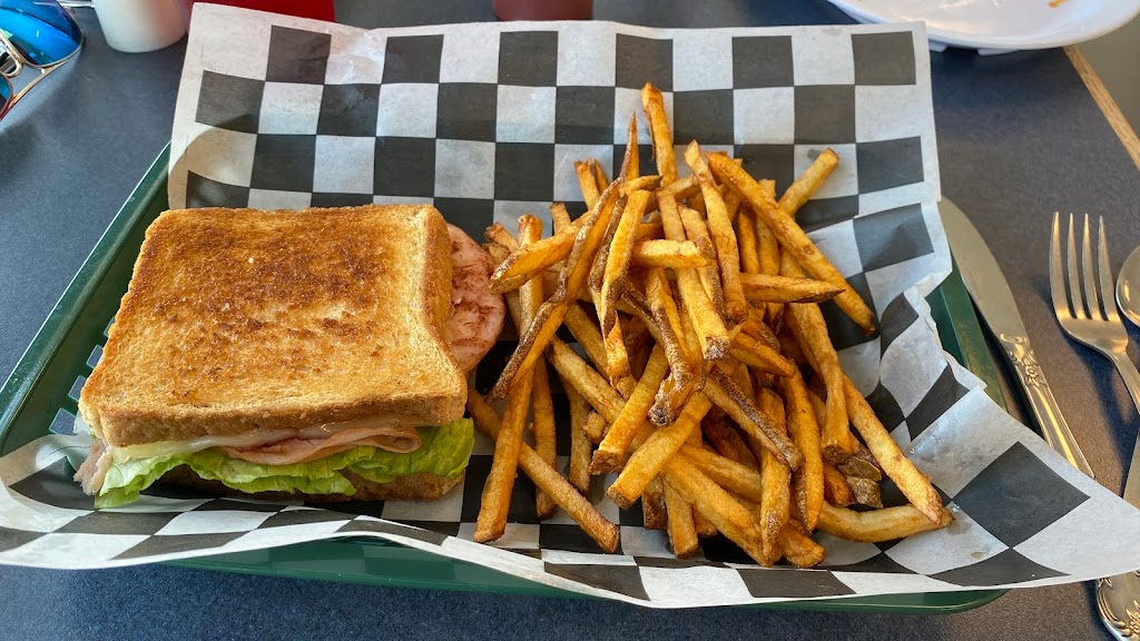 Jacks Airport Cafe | restaurant | 950 Ferris Rd, Lancaster, TX 75146, USA | 9722097716 OR +1 972-209-7716