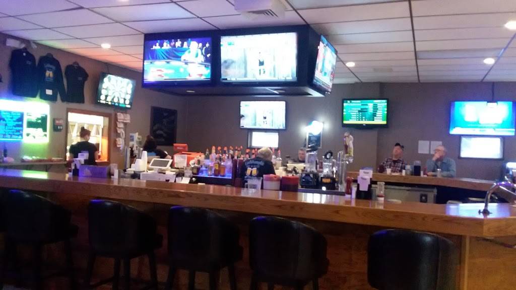 Lashbaughs Bar & Grill | restaurant | 13114 Warrior Dr, Cumberland, MD 21502, USA | 3017292328 OR +1 301-729-2328