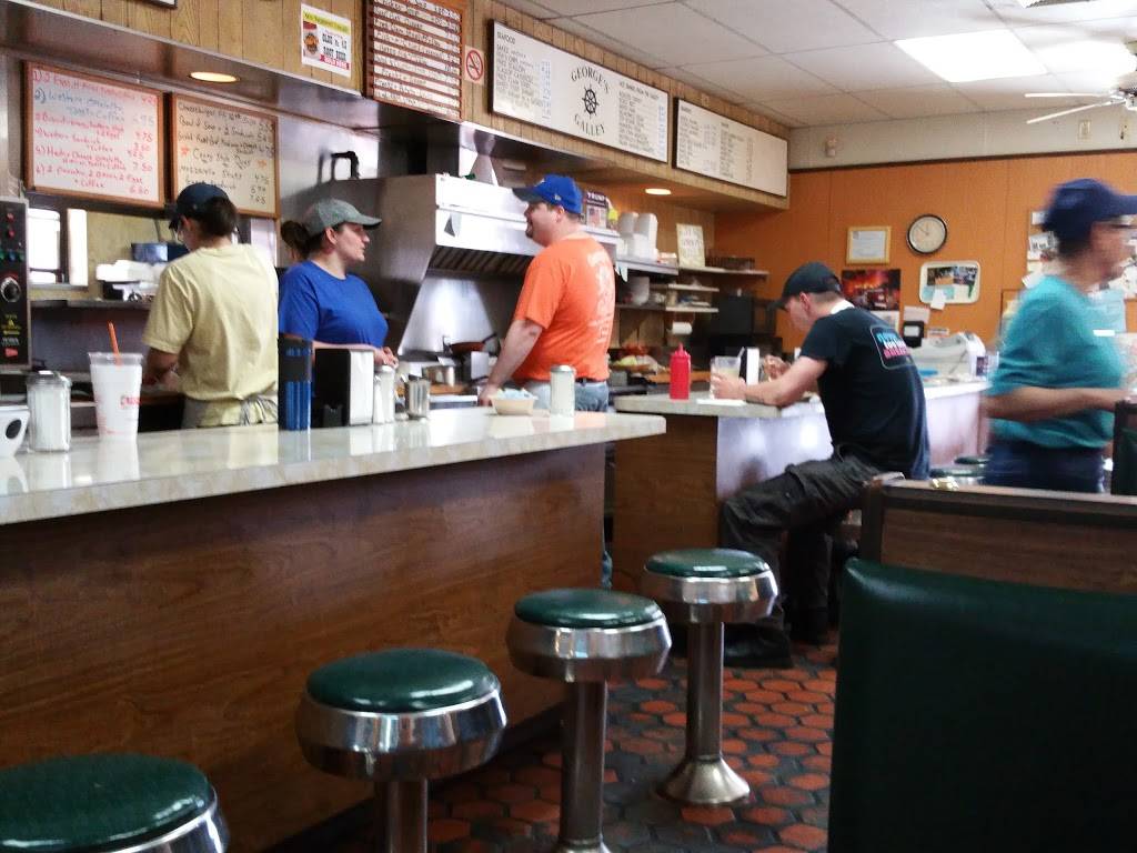 Georges Galley | restaurant | 55 Main St, Danielson, CT 06239, USA | 8607747111 OR +1 860-774-7111