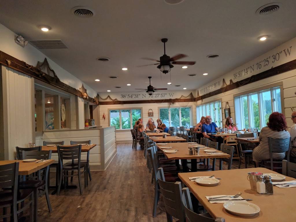 Donnellys Dockside | restaurant | 1050 Deep Creek Ave, Arnold, MD 21012, USA | 4107574045 OR +1 410-757-4045