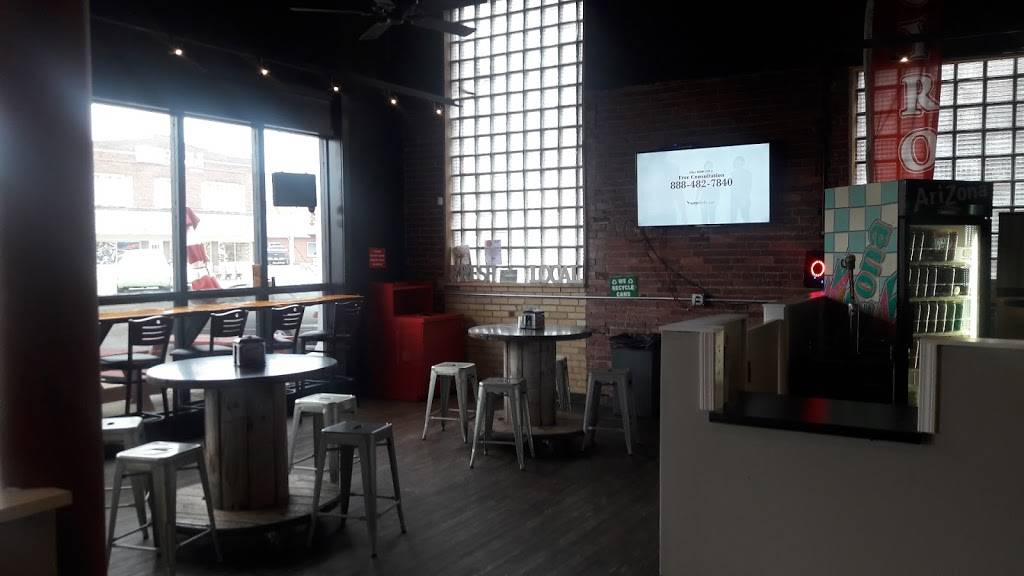 Skorpios Gyros | restaurant | 56 W Main St, Newark, OH 43055, USA | 7403226292 OR +1 740-322-6292