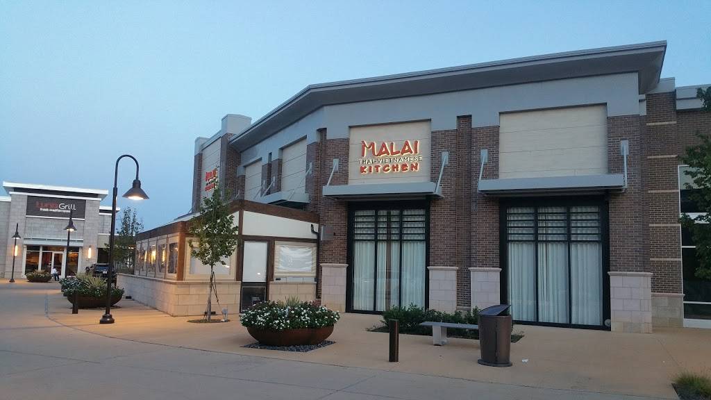 Park Village | shopping mall | 1065 E Southlake Blvd, Southlake, TX 76092, USA | 8586131800 OR +1 858-613-1800