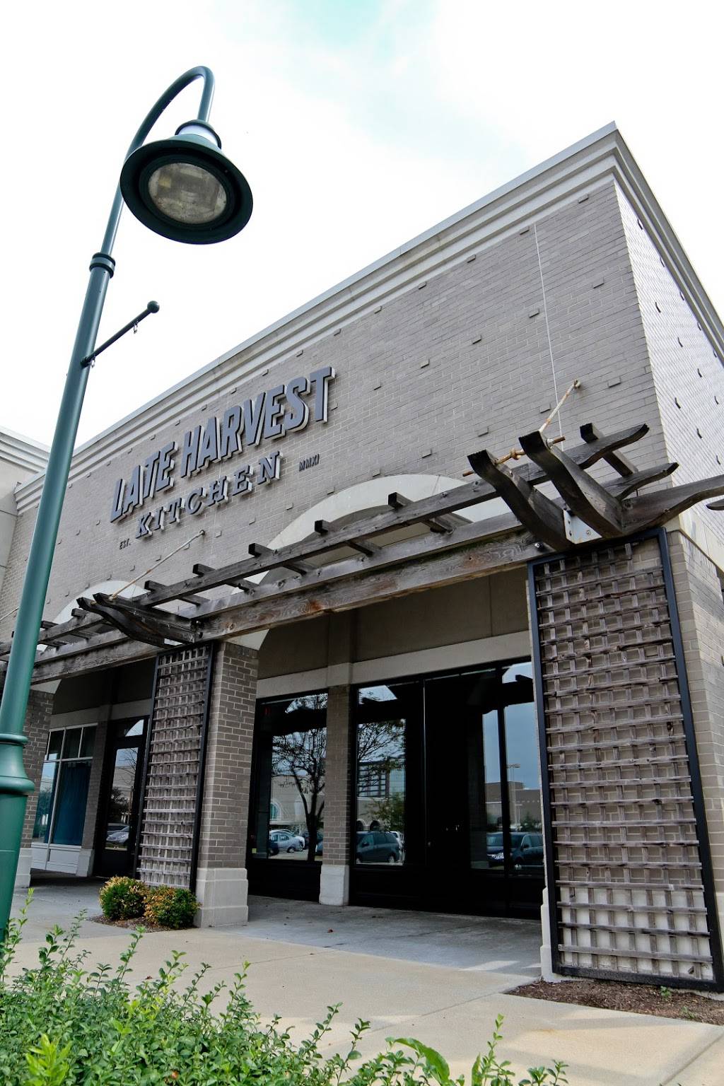 Late Harvest Kitchen | restaurant | 8605 River Crossing Blvd, Indianapolis, IN 46240, USA | 3176638063 OR +1 317-663-8063