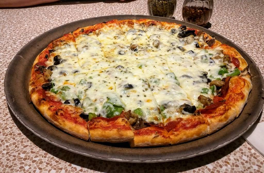 Brunos Pizza | restaurant | 1528 W Michigan Ave, Kalamazoo, MI 49006, USA | 2693493229 OR +1 269-349-3229