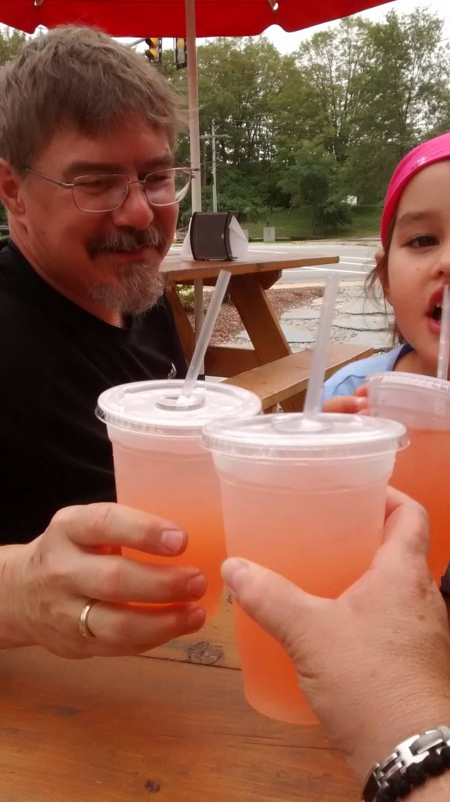 Jimmy Ds | restaurant | 413 Main St, Sturbridge, MA 01566, USA | 7743041023 OR +1 774-304-1023