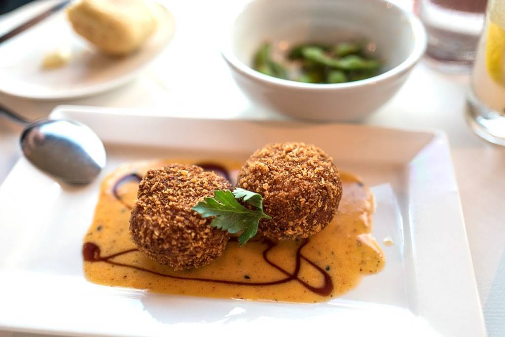 The Original Roys in Hawaii Kai | restaurant | 6600 Kalanianaʻole Hwy, Honolulu, HI 96825, USA | 8083967697 OR +1 808-396-7697