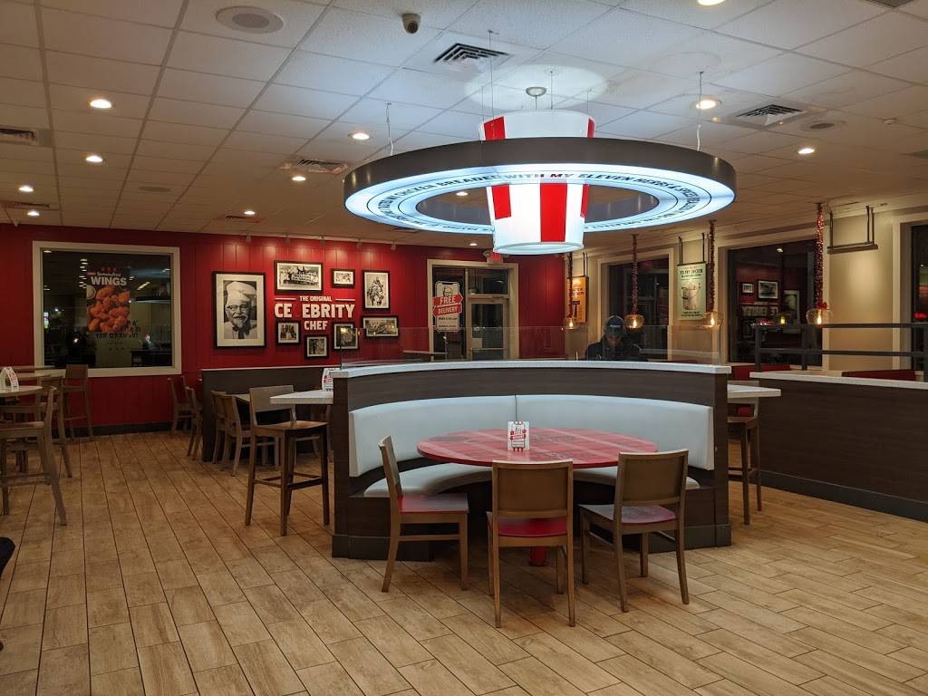 KFC | restaurant | 948 Mason Ave, Daytona Beach, FL 32117, USA | 3862562377 OR +1 386-256-2377